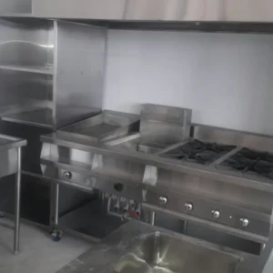 Estufa de 4 puestos, freidora y plancha industrial